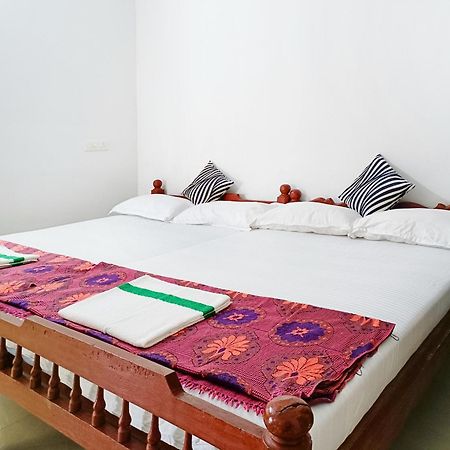 Alma Homestay มาราริคุลาม ภายนอก รูปภาพ