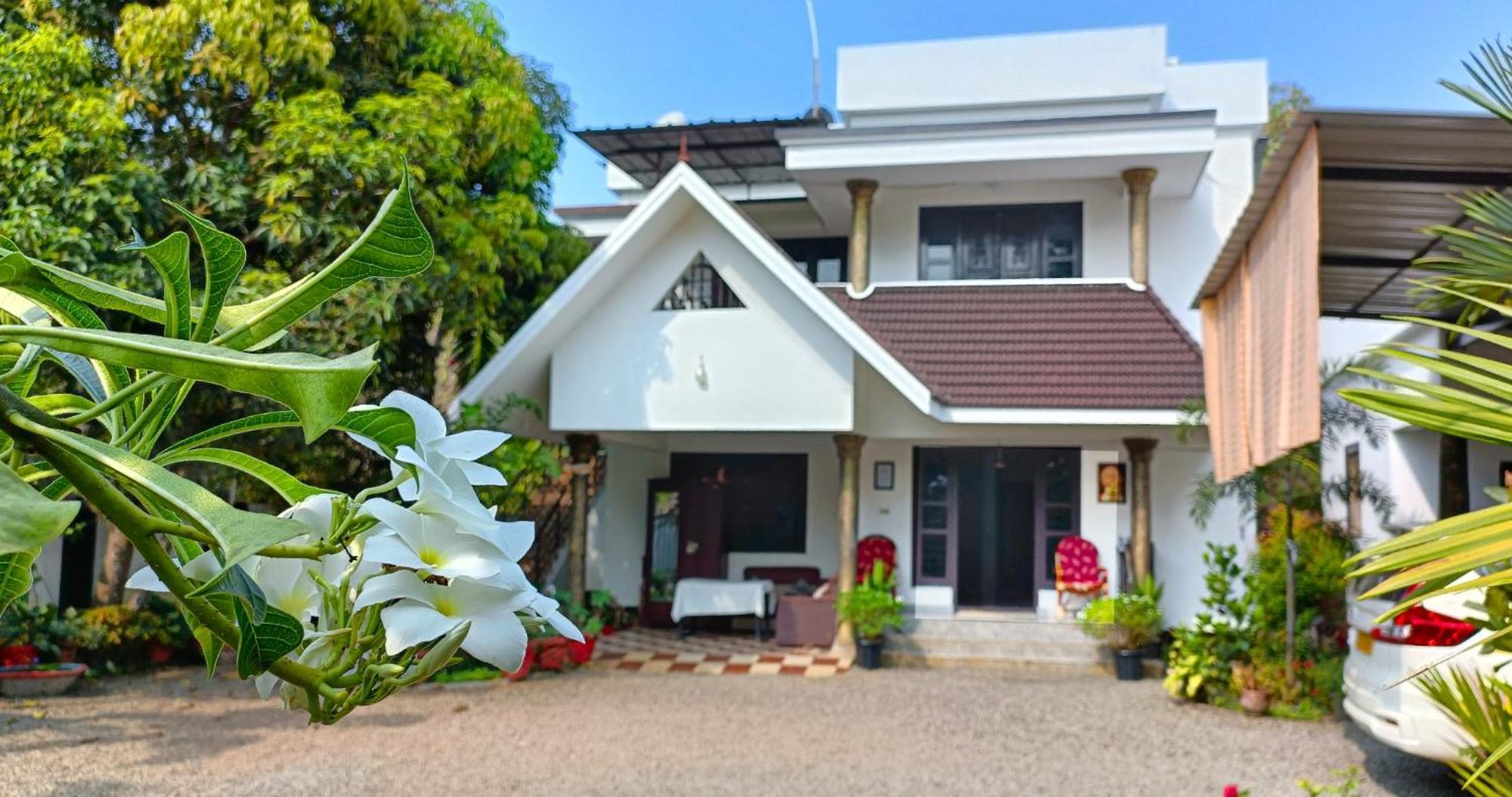 Alma Homestay มาราริคุลาม ภายนอก รูปภาพ