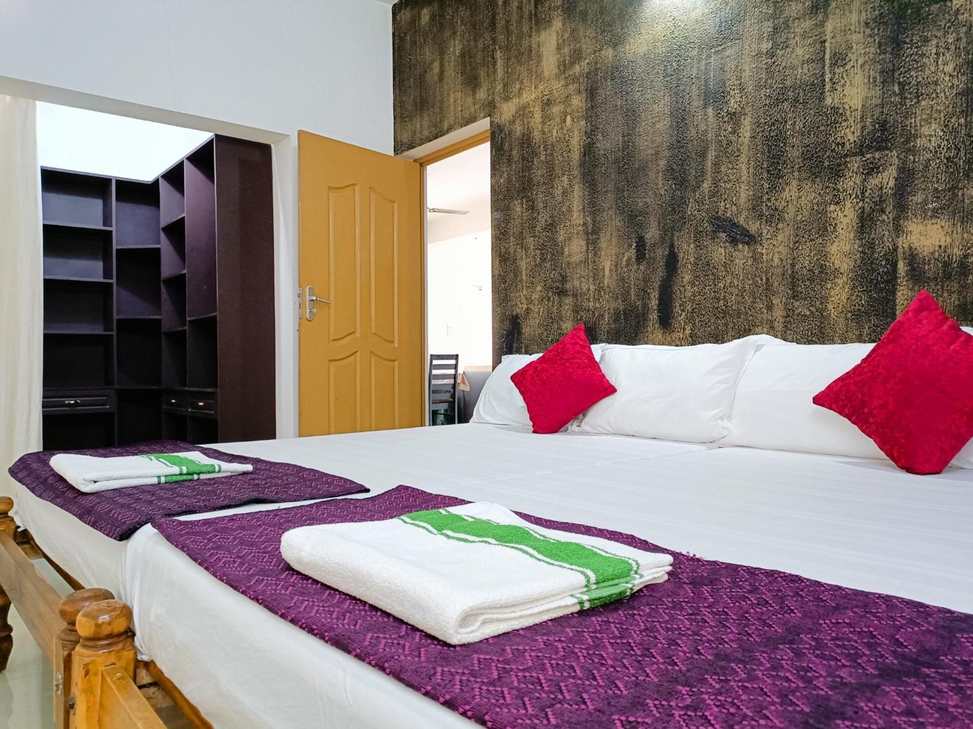 Alma Homestay มาราริคุลาม ภายนอก รูปภาพ